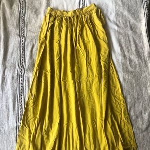 High waisted maxi skirt